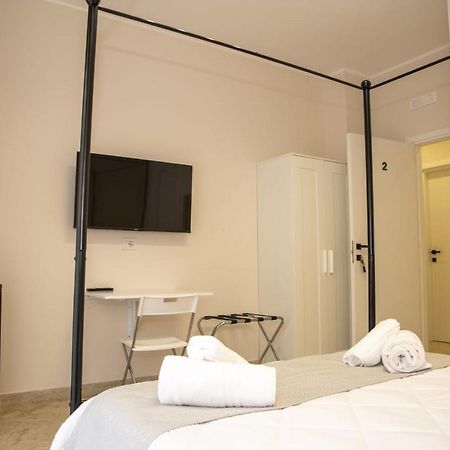 Quinto Apartments Барі Екстер'єр фото