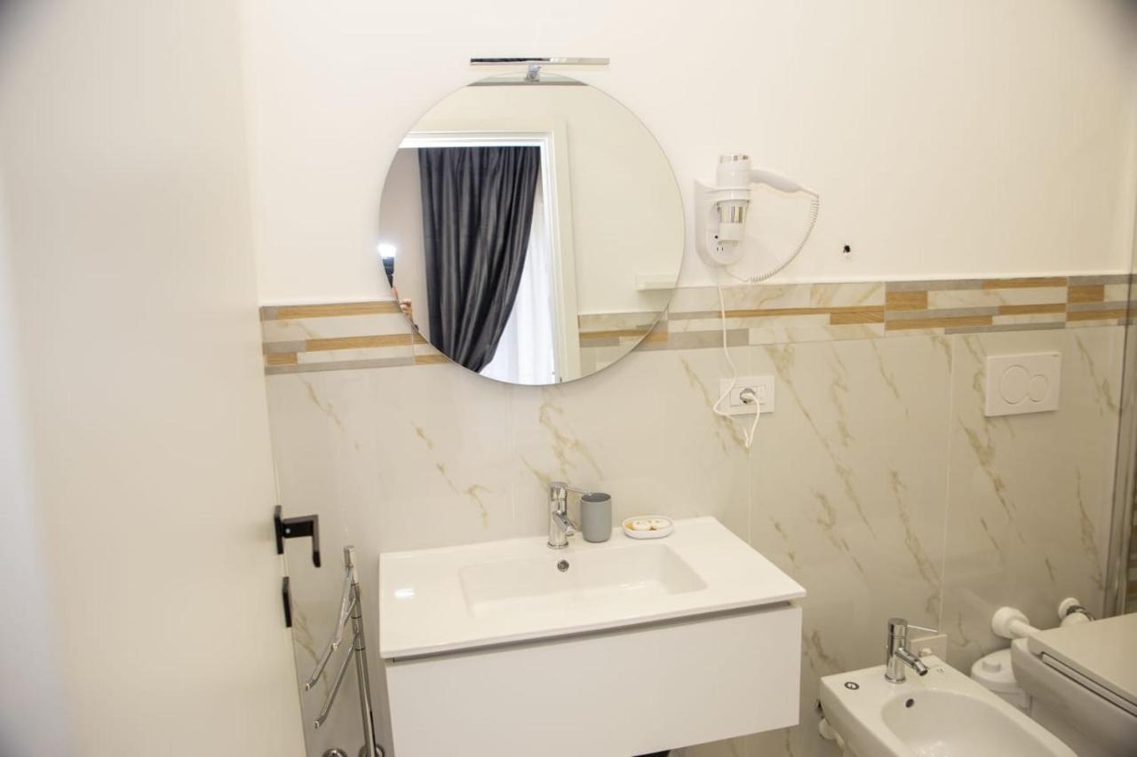 Quinto Apartments Барі Екстер'єр фото
